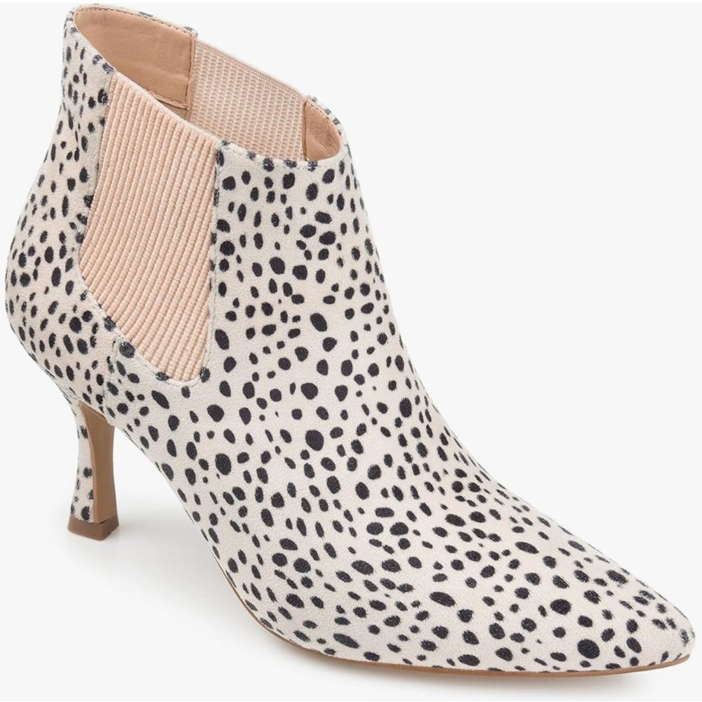 NIB Journeys Collection Stylish Black and Cream Animal Print Ankle Boots Sz 6